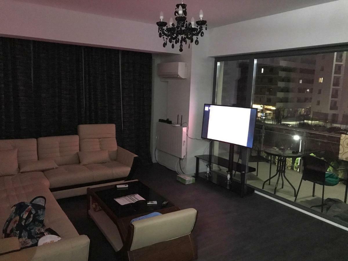 Sea Breeze Apartments Mamaia Nord De Silva Exterior photo
